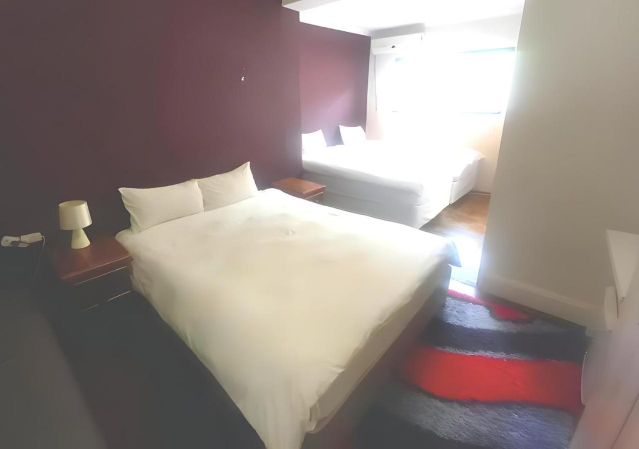 Kzn Park View Guest House เดอร์บัน ภายนอก รูปภาพ